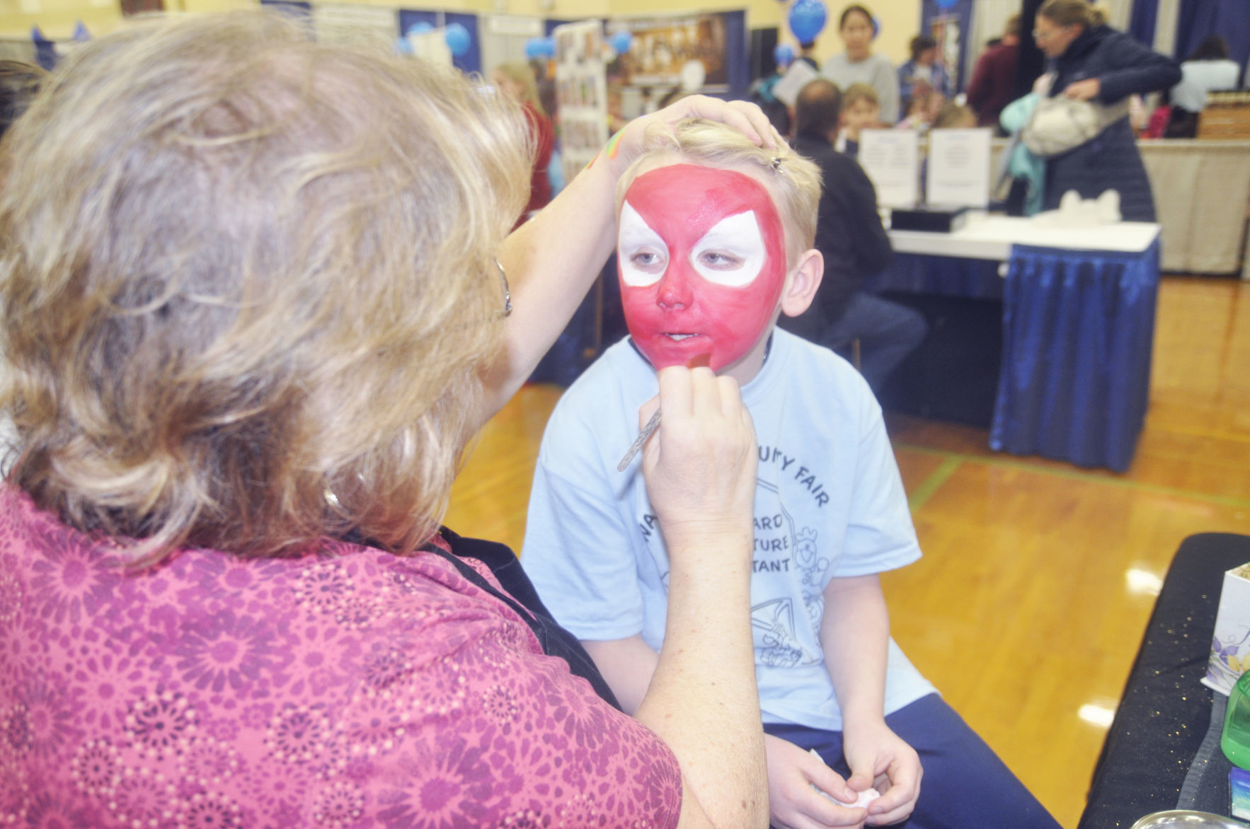 Kids Expo - boy face painting